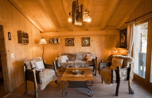 Sankt Englmar Cabin | Blockhaus 6 - Traditionelles Blockhaus mit Sauna im Bayrischen Wald