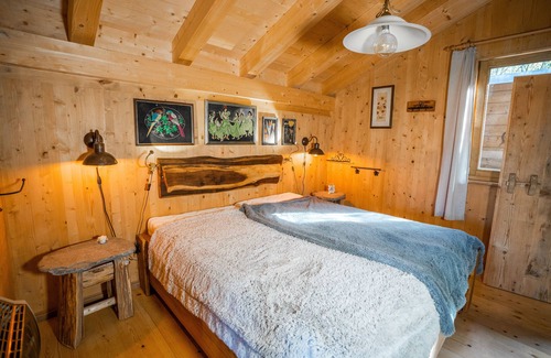 Sankt Englmar Cabin | Blockhaus 6 - Traditionelles Blockhaus mit Sauna im Bayrischen Wald