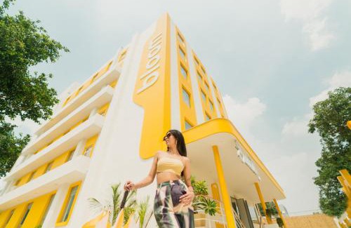 Sector 62 Hotel | Bloom Hotel - Sector 62