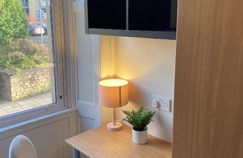 Lancaster House | 'Bloomfield' at stayBOOM
