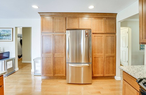 Bloomfield Hills House | Bloomfield Retreat w/Pool: 6 Mi to Riverside Park