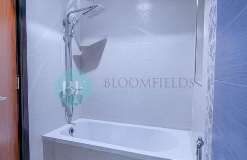 Dubai Apartment | Bloomfields Modern 2br In Arabian Gate