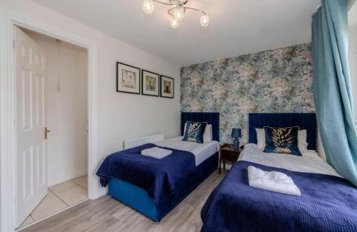 Seafront Apartment | Bloomsaway FreeParking 3Bedrooms BN278NEP