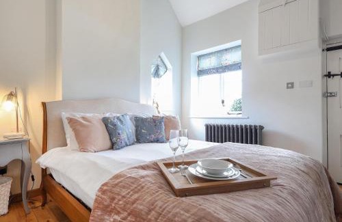 Berkeley House | Blossom Cottage
