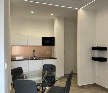 Municipio 2 Apartment | Blu Nora