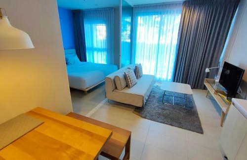 Cha-am Apartment | BLU-Pool Access
