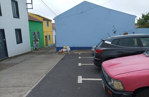 Ribeira das Tainhas House | Blue And Gold Cozy Home