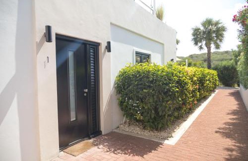 Sint Michiel Apartment | Blue Bay Resort luxury apartment Palm View