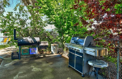 Lucerne House | Blue Bayou- Angler's Paradise with boat lift! A lakefront Paradise!