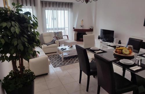 Nazare Apartment | Blue Boat House - The Atlantic Breeze