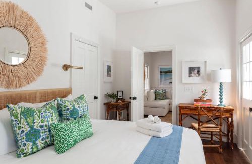 Cannonborough Elliotborough House | Blue Cottage at Casa Zoe