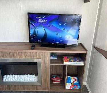 Muston House | Blue Dolphin Holiday Park - Holiday Accommodation 18595