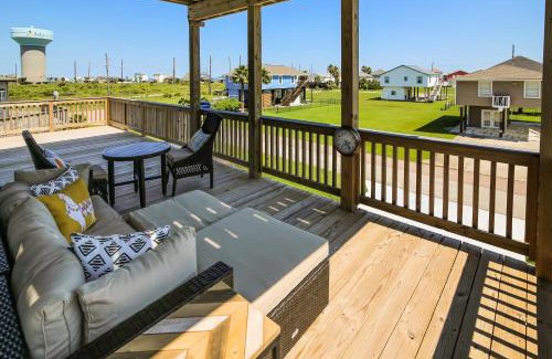 Terramar Beach House | Blue Dolphin