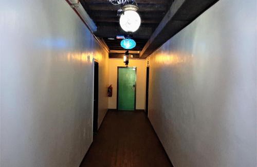 Kepala Batas Hotel | Blue Eyes Hotel