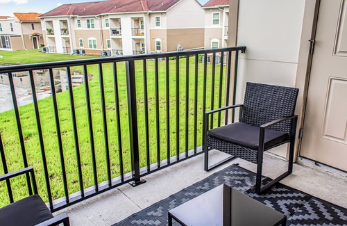 Kissimmee Apartment | Blue Haven Cozy 1BR Boho 15 MIN from Kissimmee Main Street 25 Min Old Town
