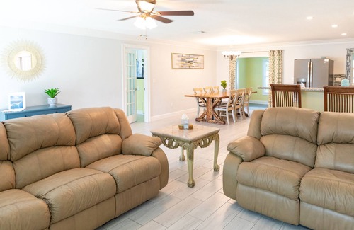 Sebastian Highlands House | Blue Haven Retreat!
