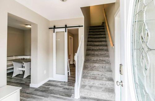 Verona Beach House | Blue Heron Family Home by Sylvan Beach Sleeps 12