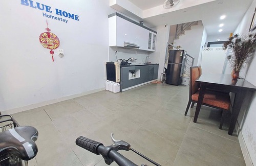 Quan Hoa Bed & Breakfast | Blue Homestay Cau Giay