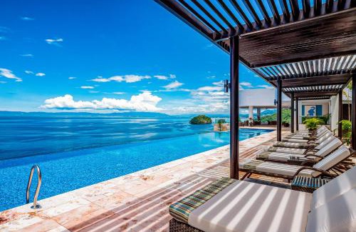 Mismaloya Apartment | Blue Horizon 103