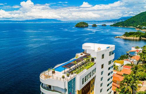 Mismaloya Apartment | Blue Horizon 202