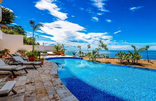 Mismaloya Apartment | Blue Horizon 903 at Residences