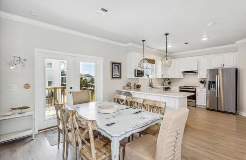 Villa Primera House | Blue Horizon at Pensacola Beach - Heated Pool, Across beach access, Beach gear, Dogs OK!