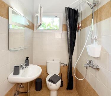 Ierissos Apartment | Blue Hotel Apartments