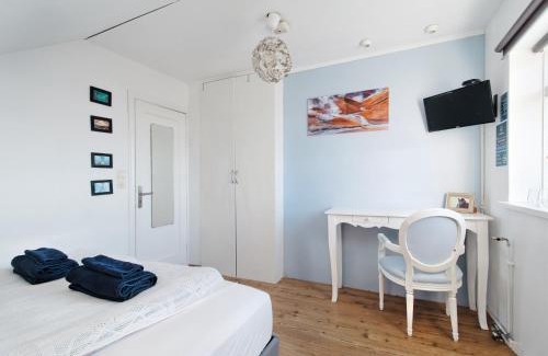 Seltjarnarnes Bed & Breakfast | Blue House B&B