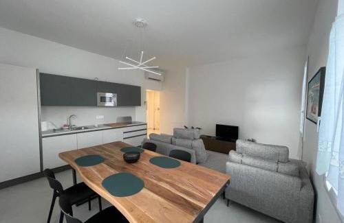 Nonantola Apartment | Blue House