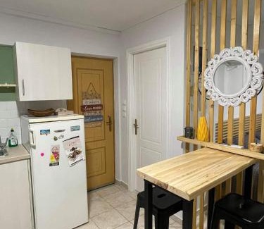 Mesolongi Apartment | Blue Lagoon Studio