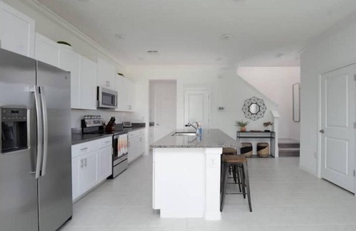 Wesley Chapel South House | Blue Lagoon Townhouse in Epperson