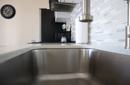 Vineland Station Cottage | Blue Lily Cottage