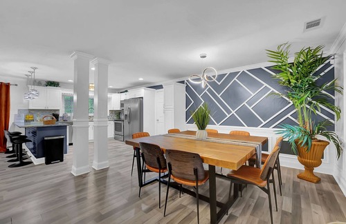 Atlanta House | Blue Magic Message Now for Summer Special