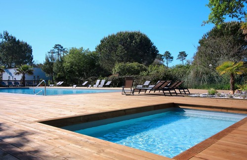 Ondres House | Blue Océan Cottage Pergola 4-5 by Interhome