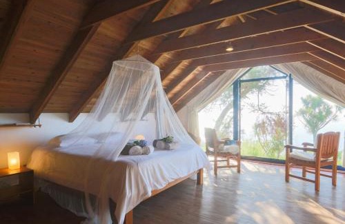 Mosteiros House | Blue OceanView Relaxing Cottage