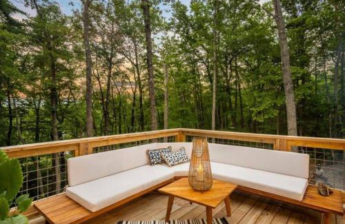 Old Fort House | Blue Ridge Mountain Luxury Retreat