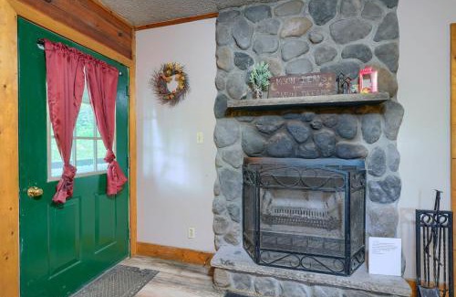 Logan House | Blue Rose Cabins - Rosebud Cabin