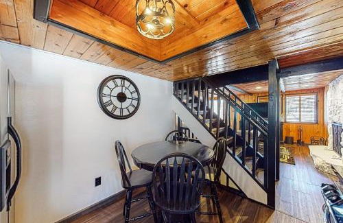 Arrowbear Lake House | Blue Skies Over Cedar Drive