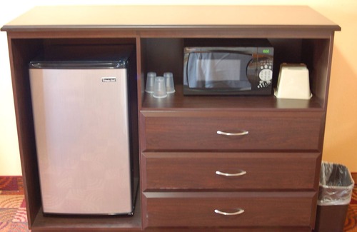 South Glens Falls Hotel | BLUE SKY INN Glens Falls-Saratoga-Lake George