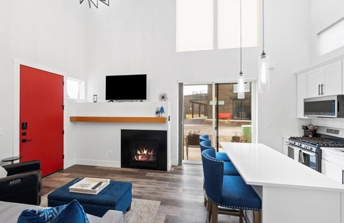 Whitefish House | Blue Sky Views at The Quarry
