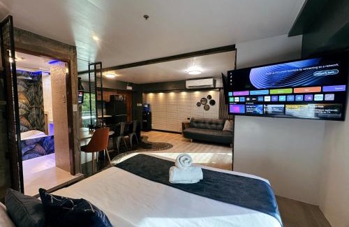 Mactan Export Processing Zone Hotel | Blue Tulip - 4mins from Mactan Airport