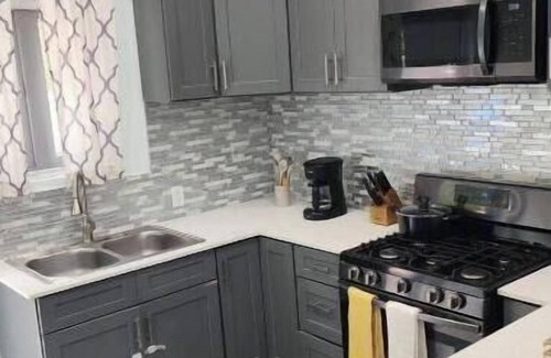 Nassau Apartment | Blue Turtle 1
