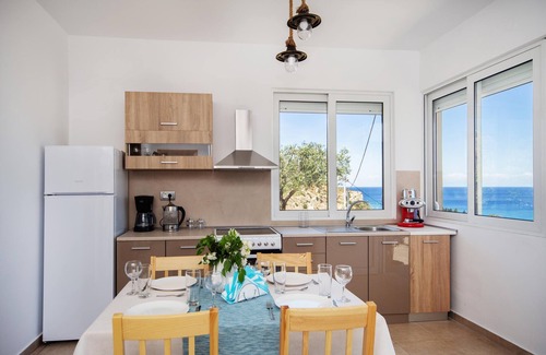 Stegna House | Blue View Stegna House