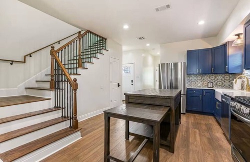 Milan House | Blue Voodoo NOLA Retreat w/Plunge Pool + Parking