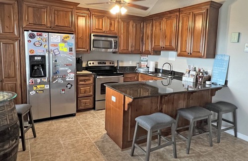 Grand Isle House | Blue Water Villa J - Y-Knot - Beach Access - Island Realty