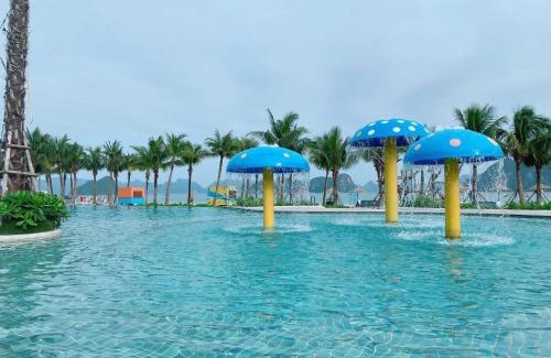 Van Don Villa | Blue Wave Villa