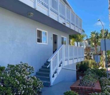 San Clemente Apartment | Blue Whale Inn San Clemente Charmer Unit A