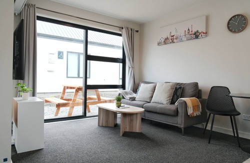 Lake Tekapo Apartment | Bluebird Apartment 1B