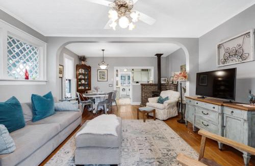 Salida House | Bluebird Cottage, Downtwn Salida Victorian On Park