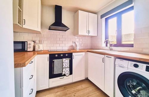 Bourton House | Bluebirds Cottage - Light & Airy 2 Bed in Bourton